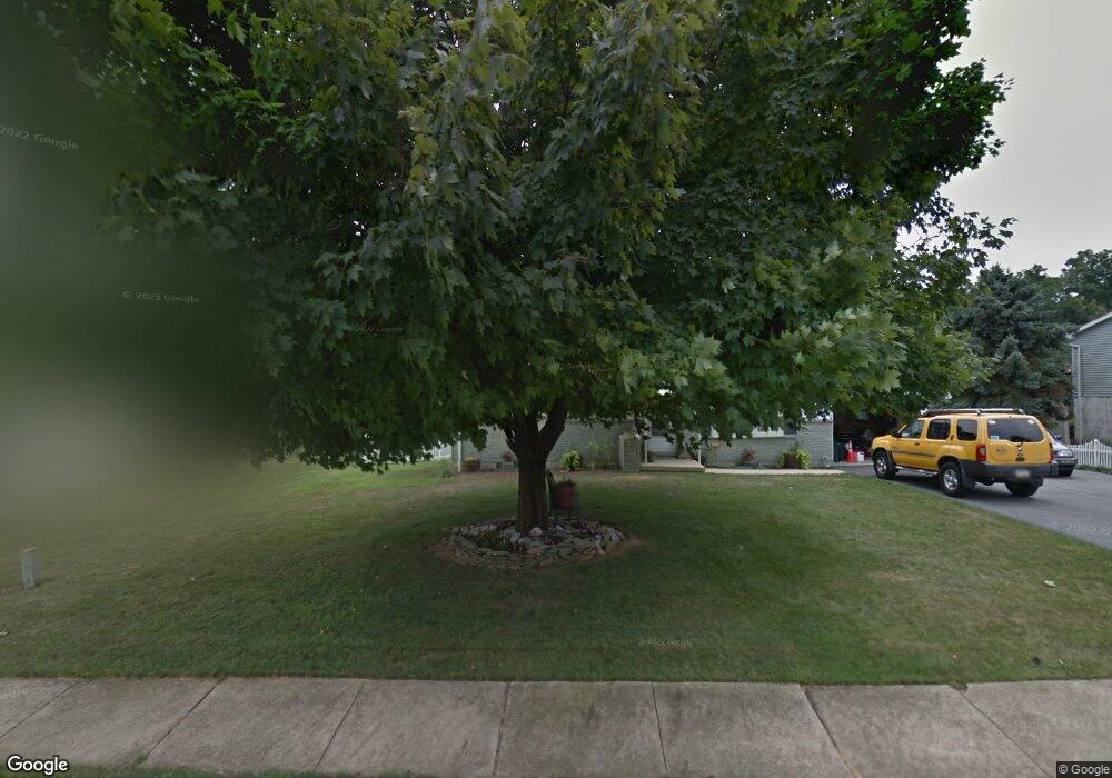 218 E Carpenter Ave, Myerstown, PA 17067 - photo 1