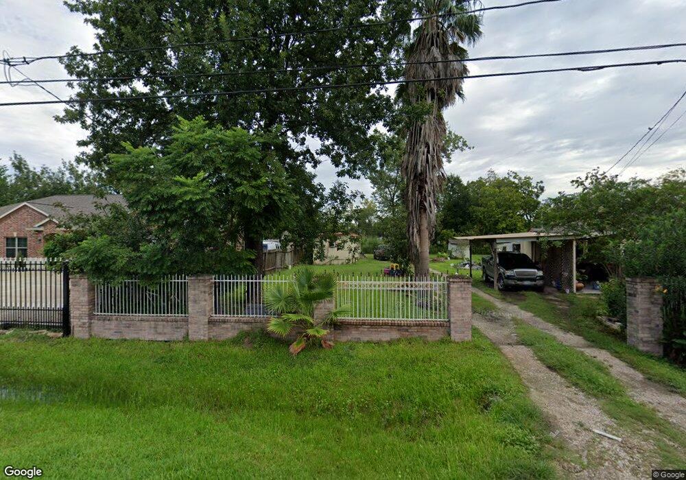 4215 Lone Oak Rd, Houston, TX 77093 - photo 1