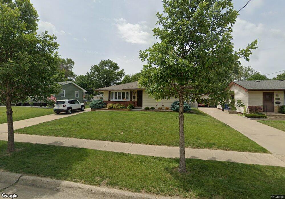 4140 E 8th St, Des Moines, IA 50313 - photo 1
