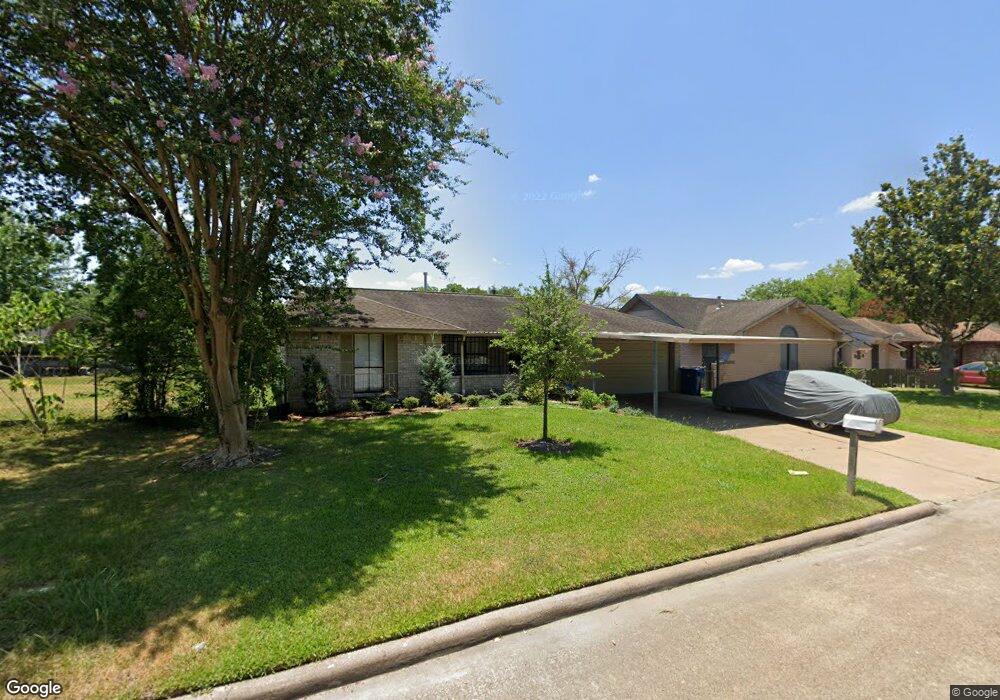 1911 Aldsworth Dr, Houston, TX 77088 - photo 1