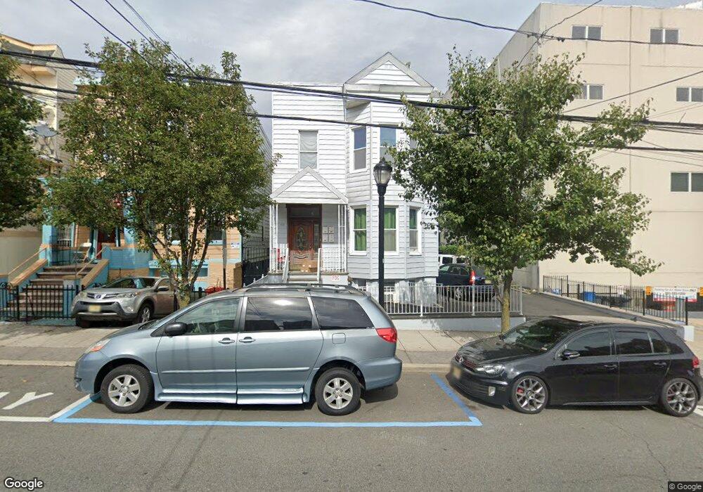 132 49th St unit 2nd floor, Union City, NJ 07087 - photo 1