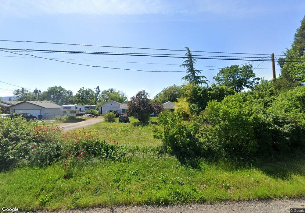 6663 Pinehurst St, Central Point, OR 97502 - photo 1