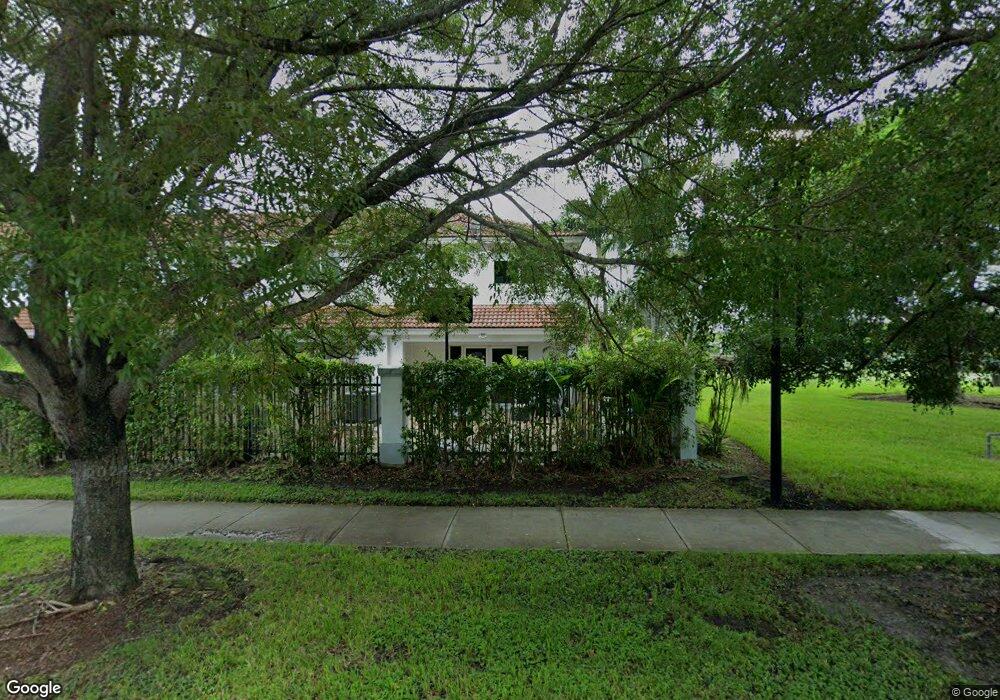 4877 NW 114th Ct, Doral, FL 33178 - photo 1