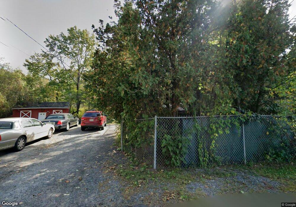 258 Central St, Hudson, MA 01749 - photo 1