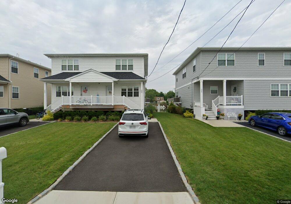 2800 Ocean Ave, Seaford, NY 11783 - photo 1
