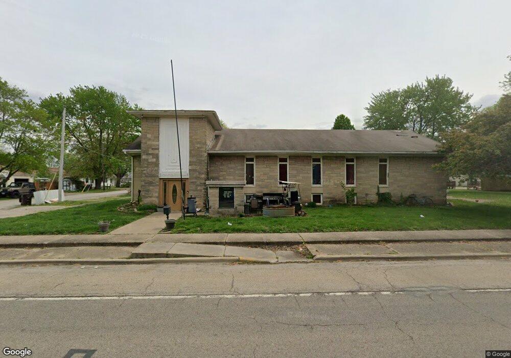 1228 N Kickapoo St, Lincoln, IL 62656 - photo 1
