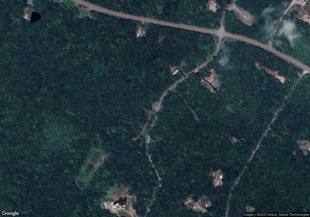 126 Springwood Dr, Hawley, PA 18428 - photo 1