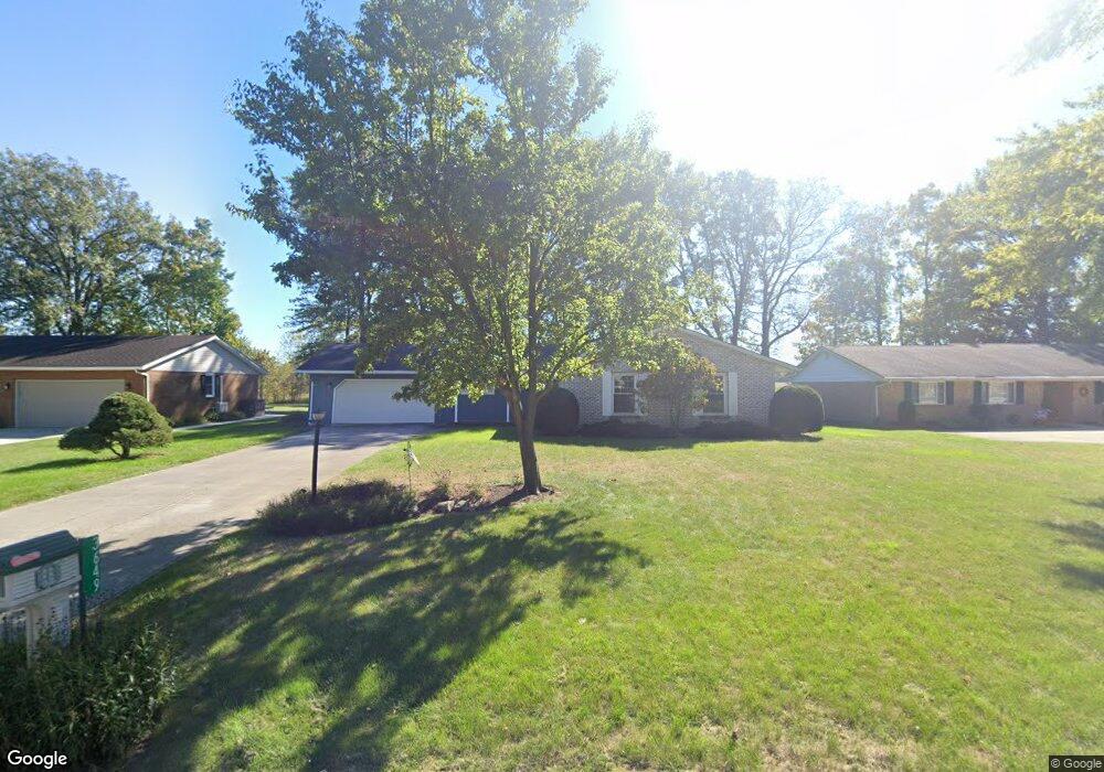 3649 S Amblewood Cir, Lima, OH 45806 - photo 1