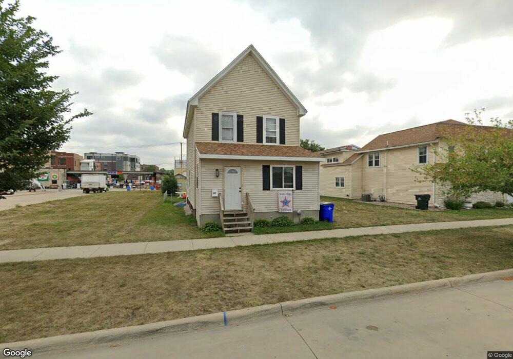 1218 2nd St SE, Cedar Rapids, IA 52401 - photo 1
