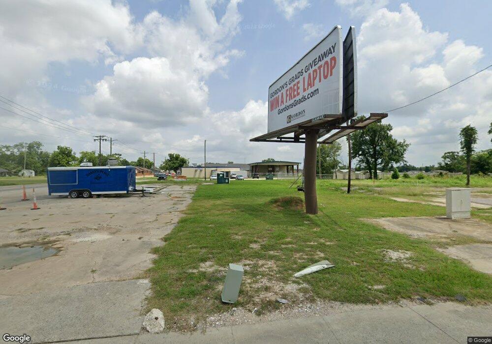 1707 Broad St, Lake Charles, LA 70601 - photo 1