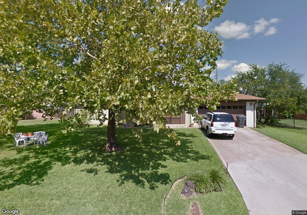 148 Lucille Dr, Ardmore, OK 73401 - photo 1