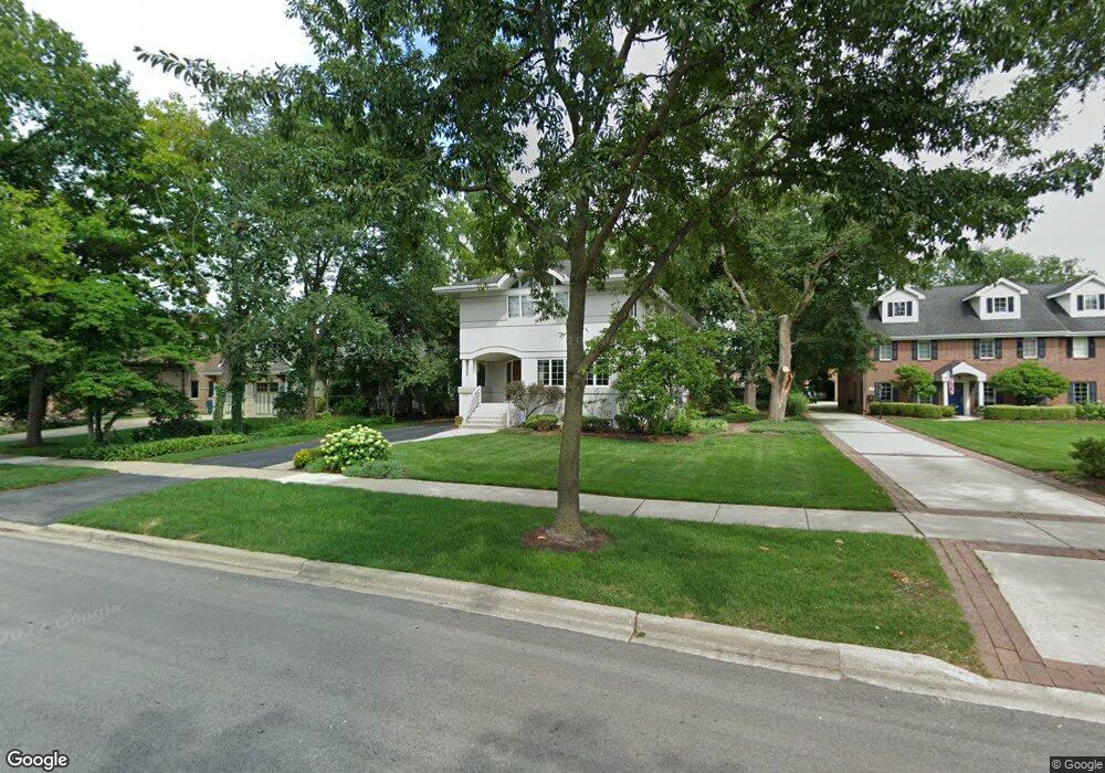 393 S Hill Ave, Elmhurst, IL 60126 - photo 1
