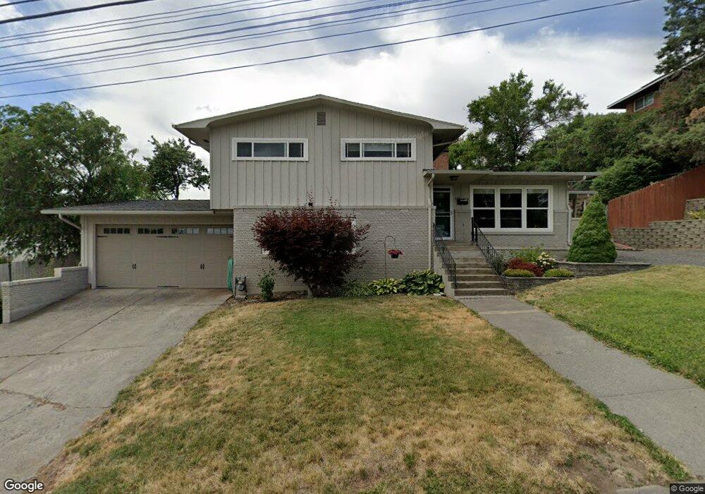 615 NW 4th St, Pendleton, OR 97801 - photo 1