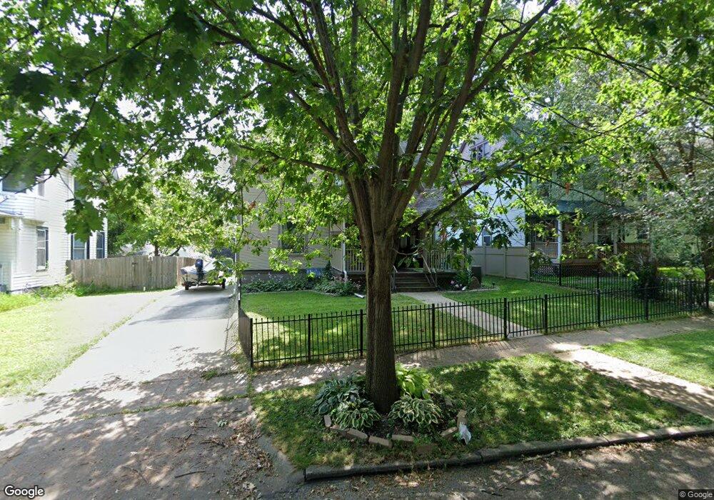 27 Oak Ln, Davenport, IA 52803 - photo 1