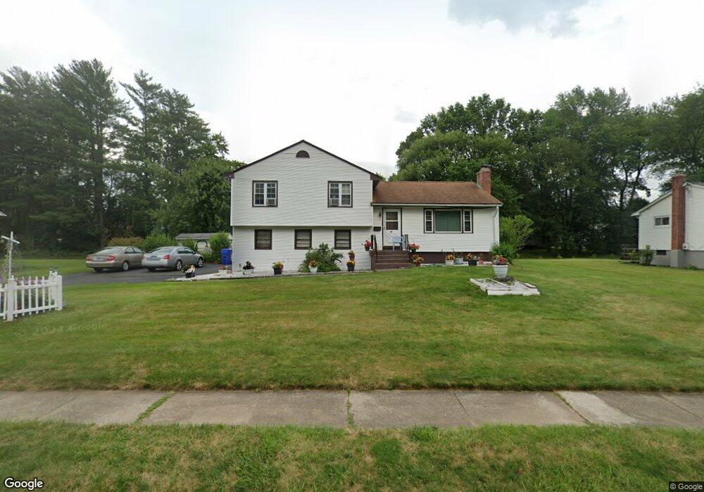 29 Applewood Rd, Bloomfield, CT 06002 - photo 1