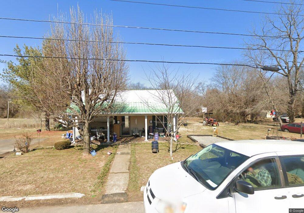 513 Breckenridge St, Franklin, KY 42134 - photo 1