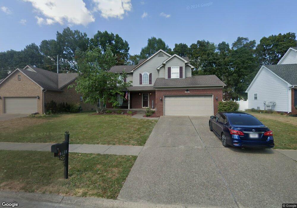 8221 Adams Run Rd, Louisville, KY 40228 - photo 1
