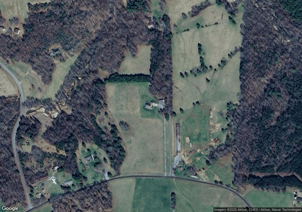 471 Pisgah Ridge Cir, Hiddenite, NC 28636 - photo 1