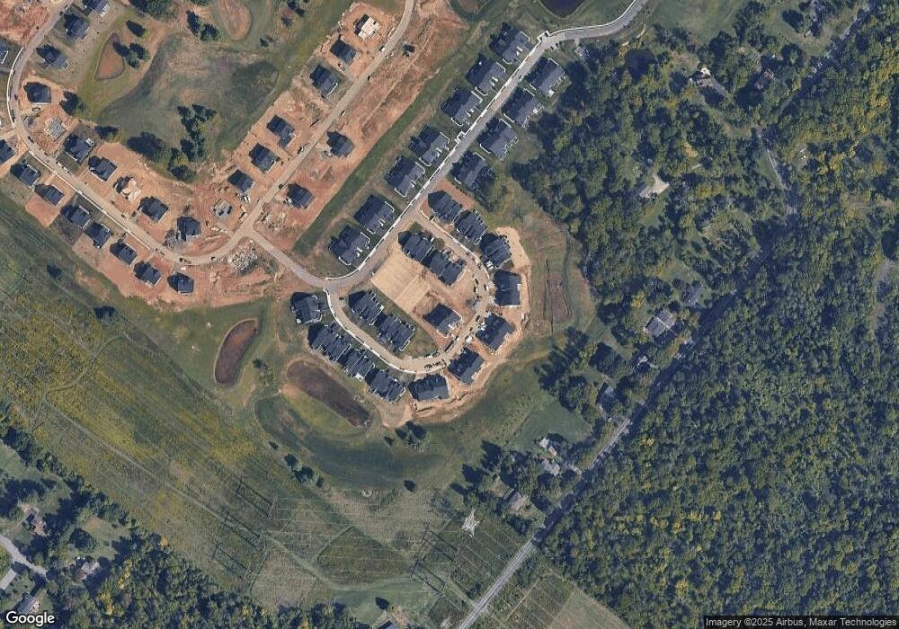 16 Tamarack Cir, Eagleville, PA 19403 - photo 1