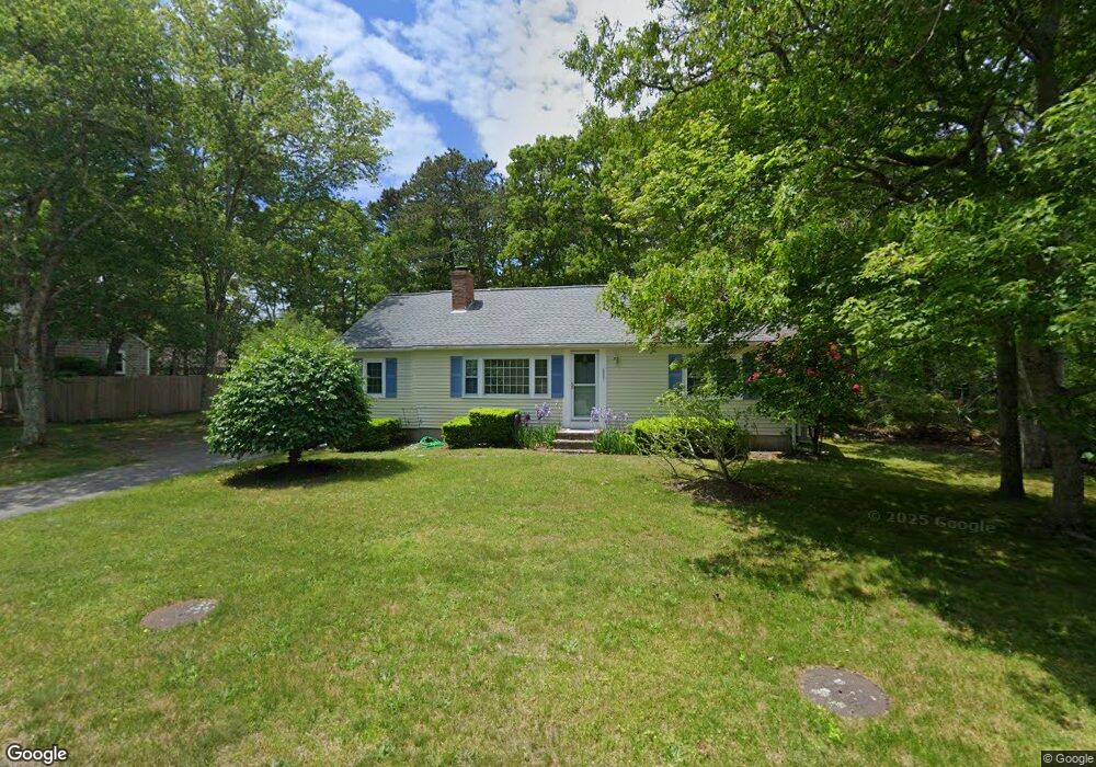 807 W Yarmouth Rd, Yarmouth Port, MA 02675 - photo 1