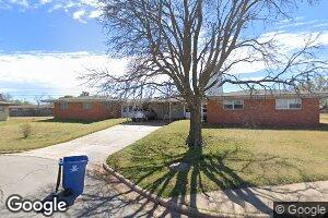 405 Choctaw Rd, Foss, OK 73647