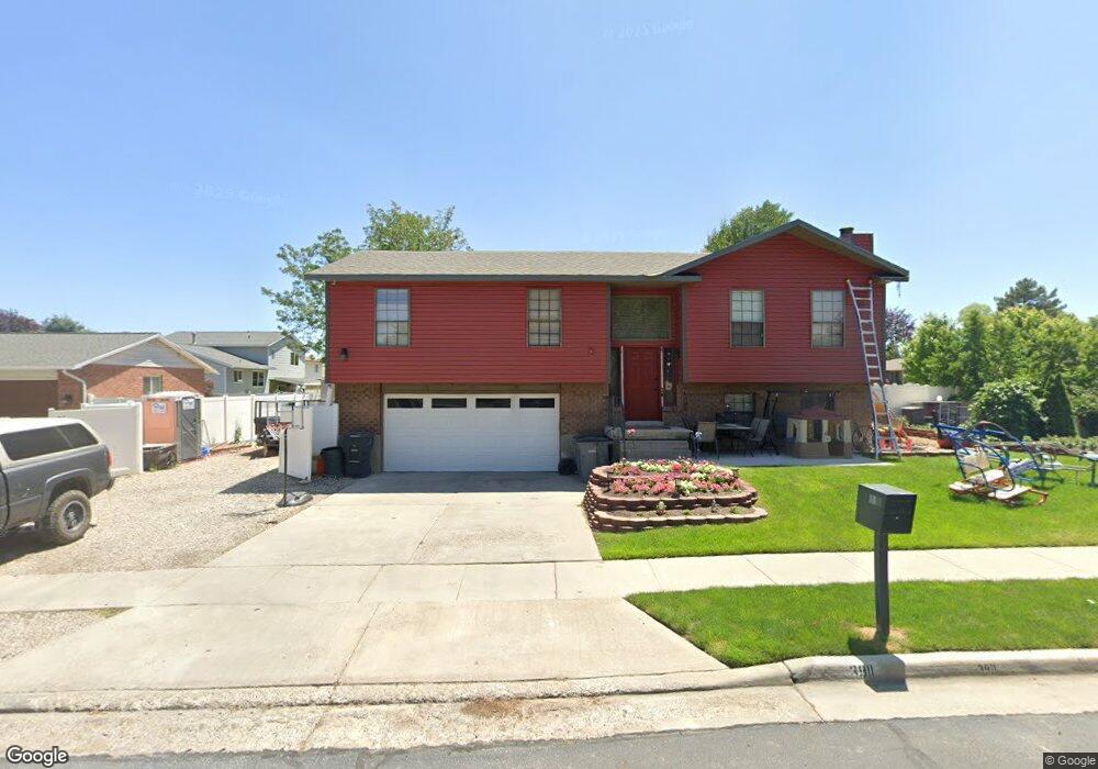 3911 W Kilt St, South Jordan, UT 84009 - photo 1