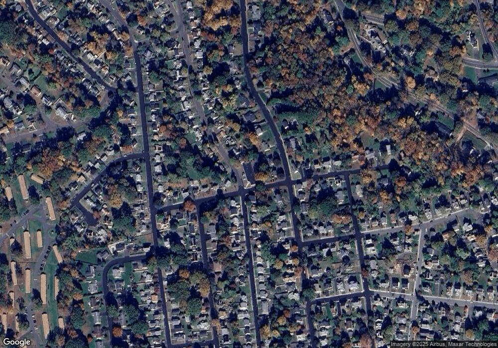 155 Quinn St unit 155, Naugatuck, CT 06770 - photo 1