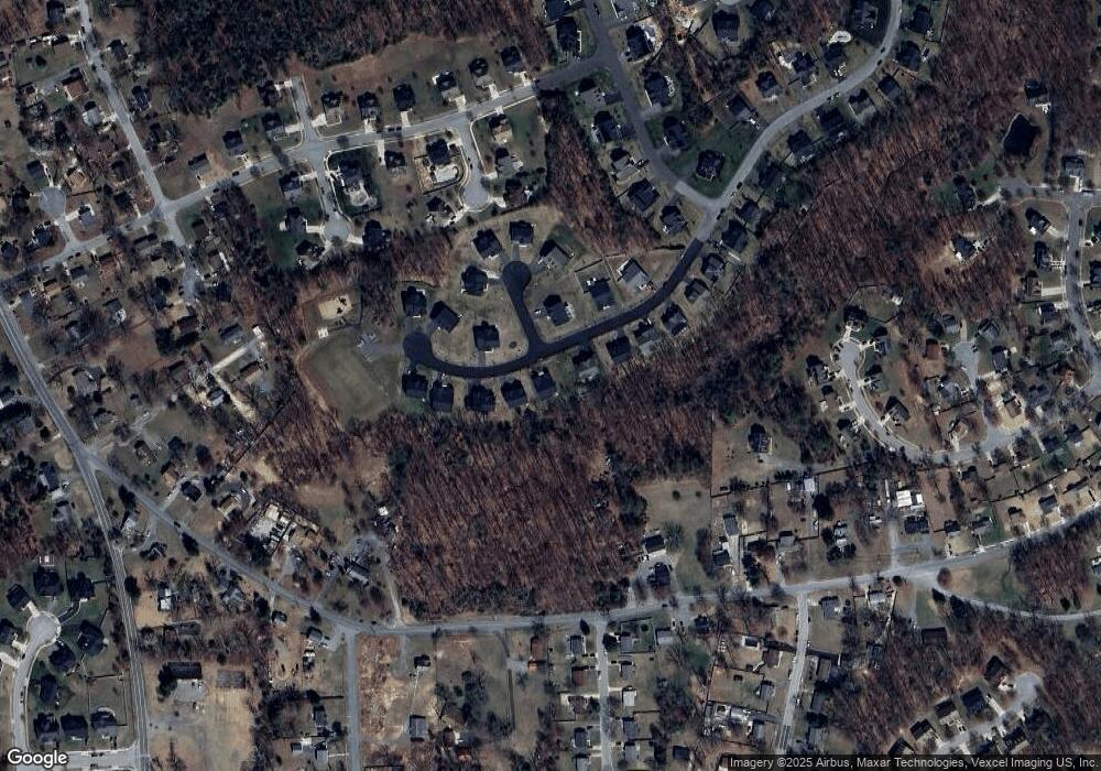 8614 Cedar Chase Dr, Clinton, MD 20735 - photo 1