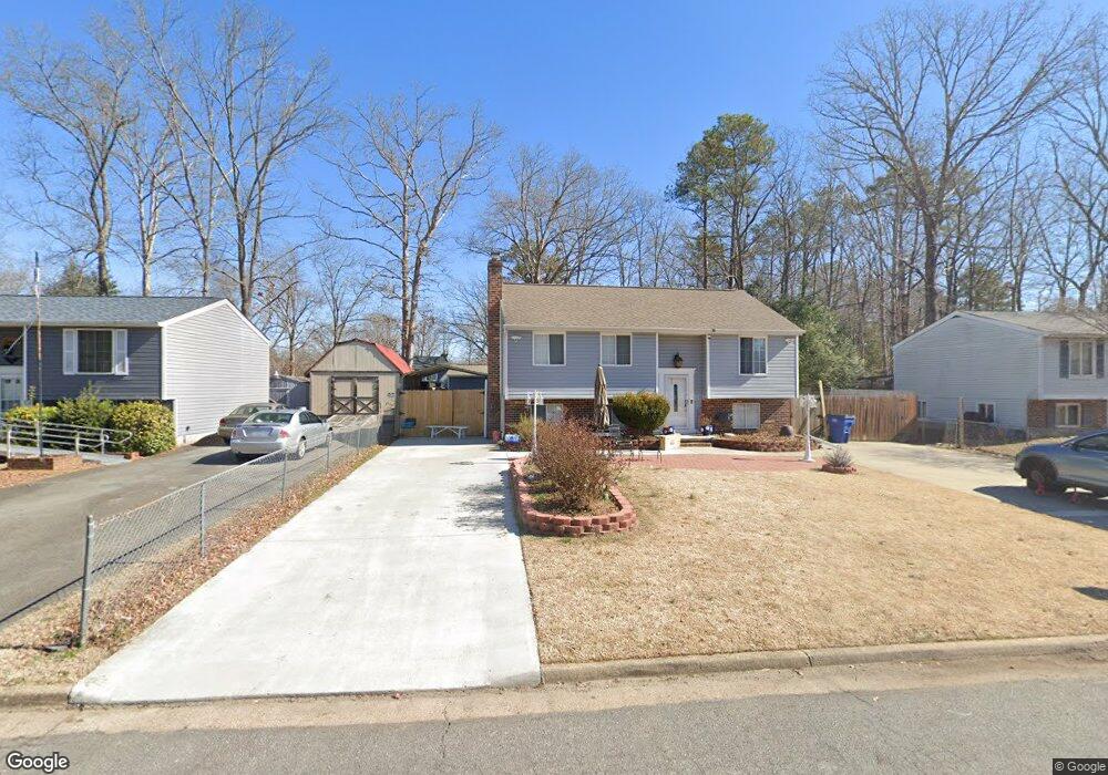 7525 Hollyleaf Ct, North Chesterfield, VA 23234 - photo 1