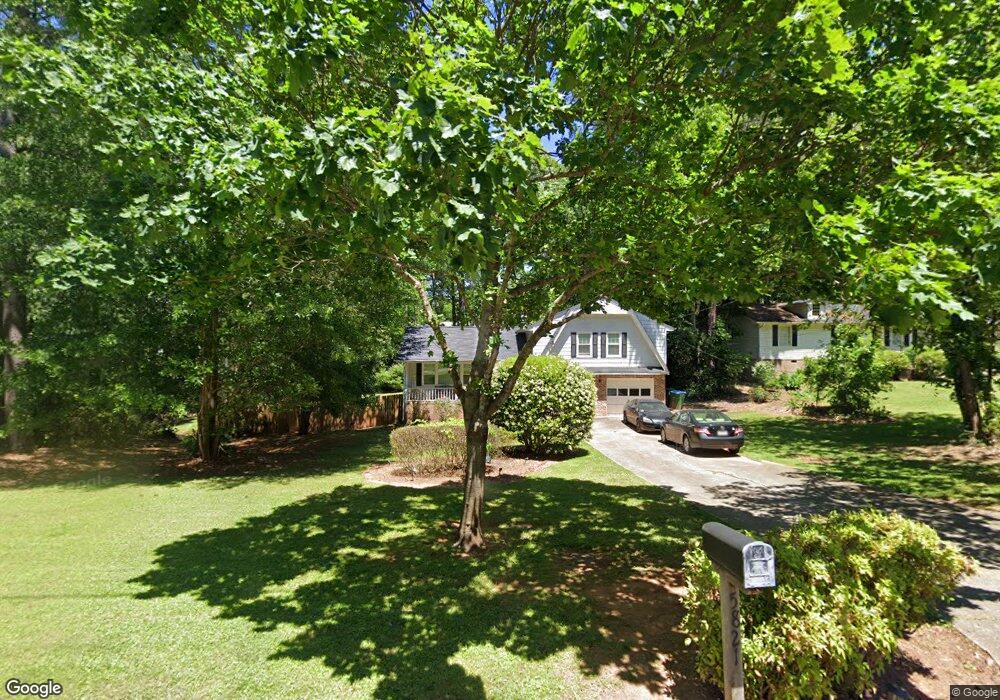 5821 Covered Wagon Trail SW unit 1, Lilburn, GA 30047 - photo 1