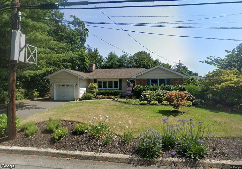 9 Ransom Ave, Sea Cliff, NY 11579 - photo 1