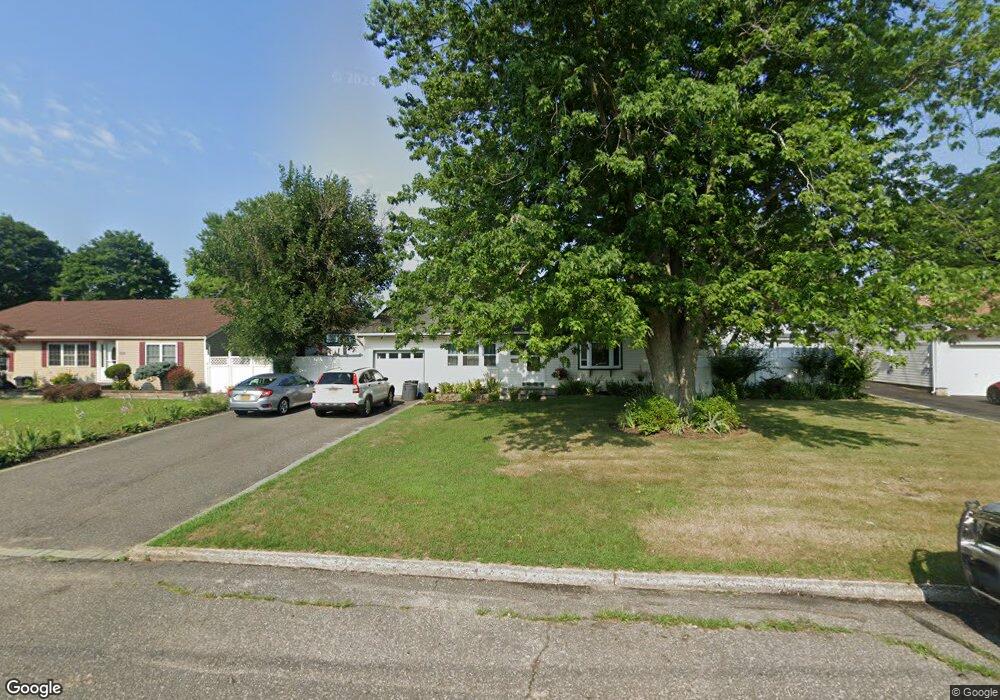 3108 Connecticut Ave, Medford, NY 11763 - photo 1