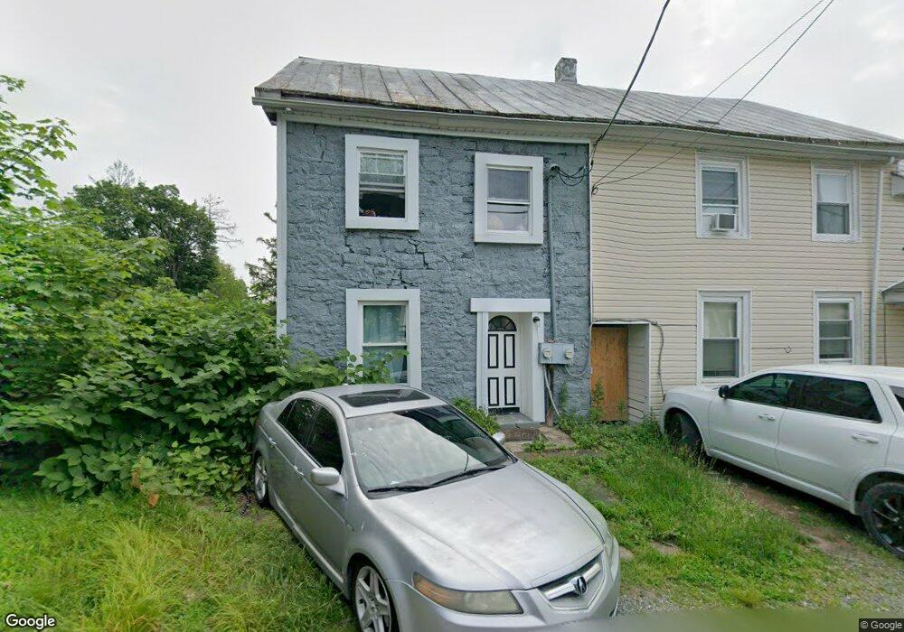 24 N Market St, New Ringgold, PA 17960 - photo 1