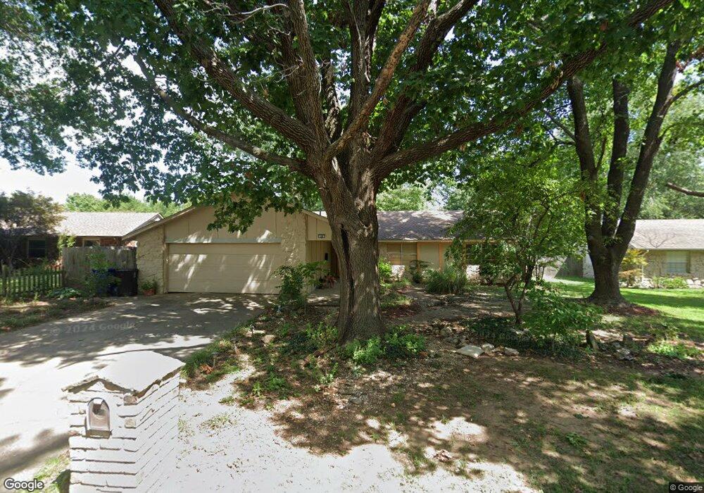 109 W Jefferson Place, Broken Arrow, OK 74011 - photo 1