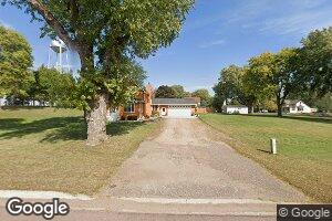 506 W Main St, Ceylon, MN 56121