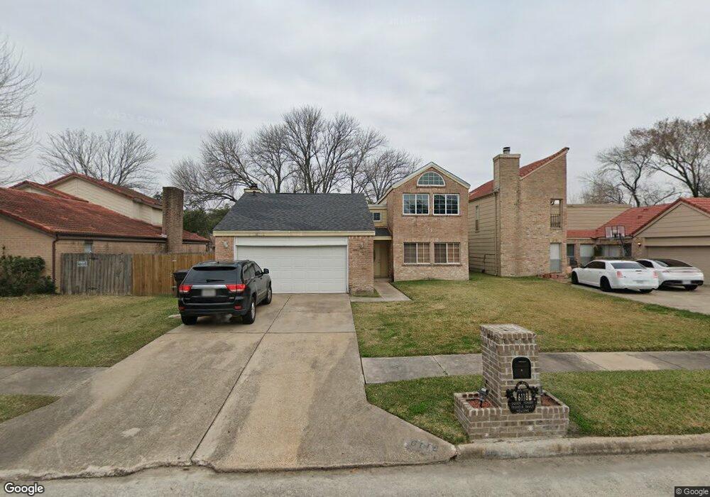 6118 Ogden Forest Dr, Houston, TX 77088 - photo 1