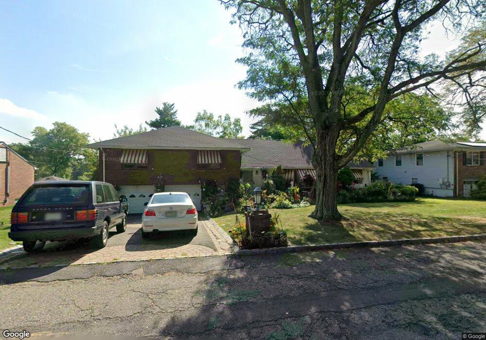 5 Ardmore Rd, West Orange, NJ 07052 - photo 1