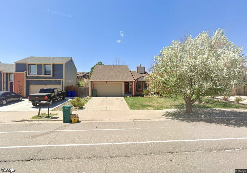 913 S Uravan St, Aurora, CO 80017 - photo 1