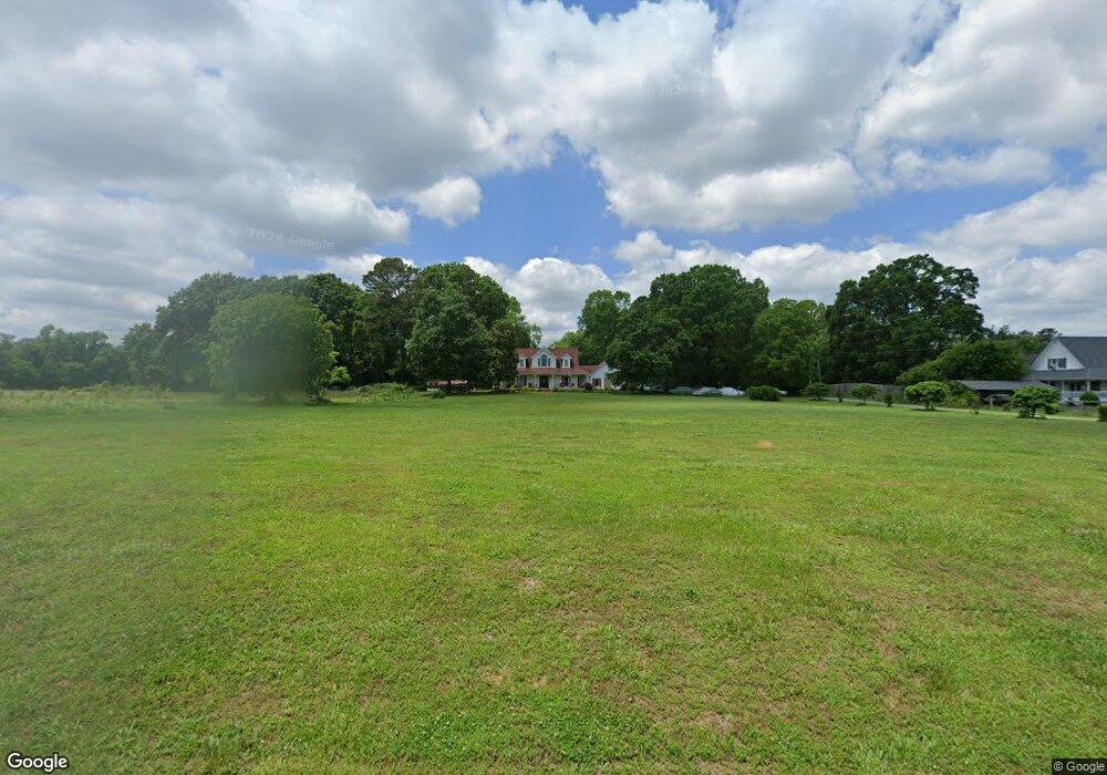 135 Erwin Hill Rd SE, Calhoun, GA 30701 - photo 1