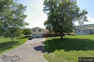601 Dogwood Dr, Franklin, WV 26807