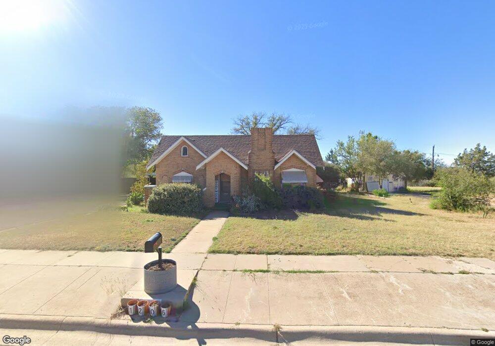1206 Runnels St, Big Spring, TX 79720 - photo 1