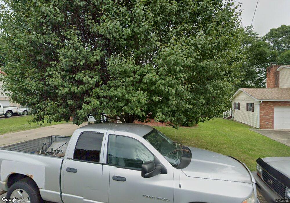 249 Pine Cir, Dunbar, WV 25064 - photo 1