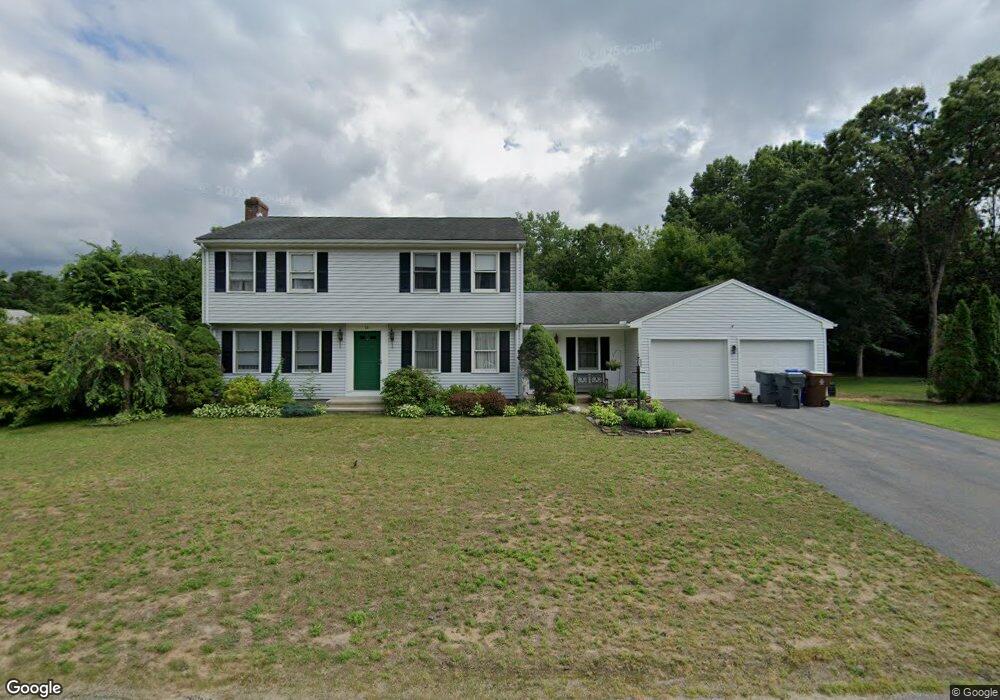 14 Celtic Ct, Enfield, CT 06082 - photo 1