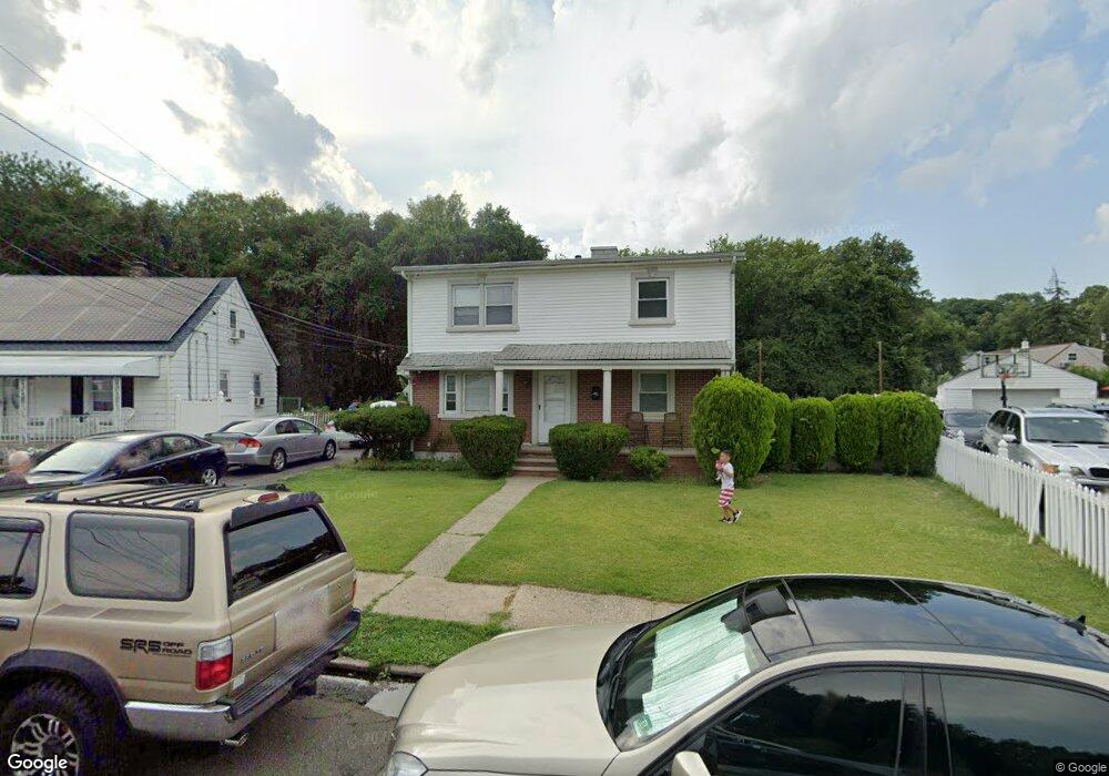 21 Salem Rd, Paterson, NJ 07502 - photo 1