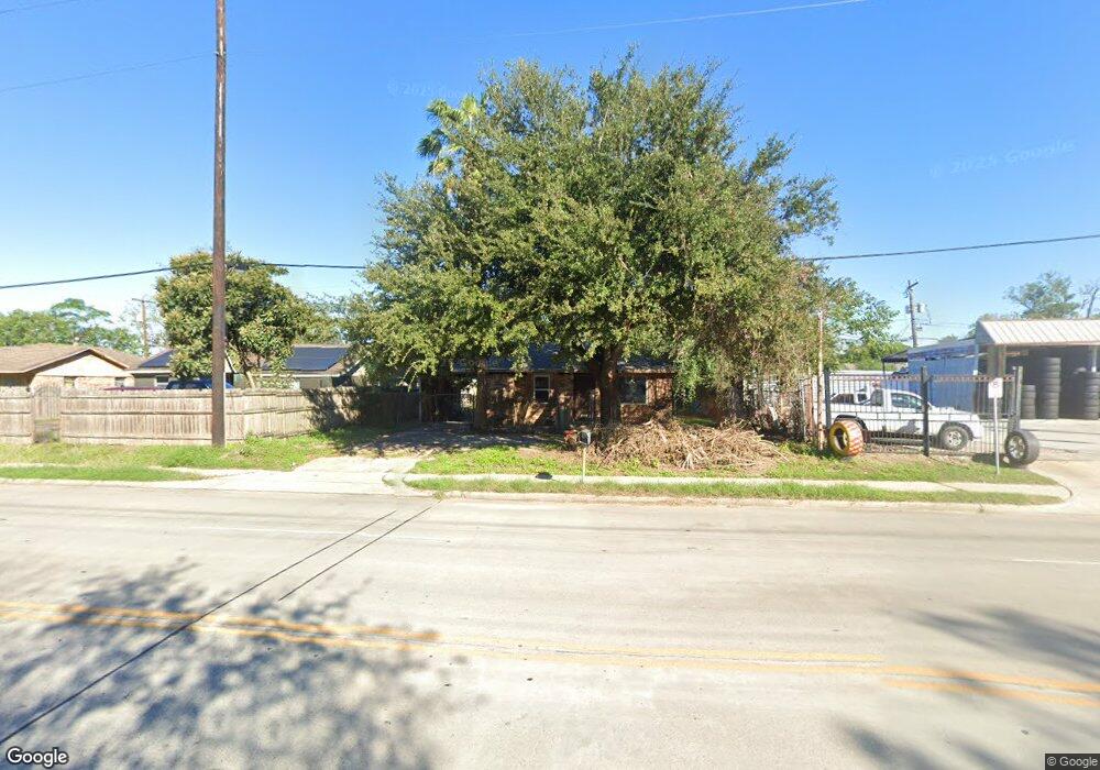 2518 W Little York Rd, Houston, TX 77091 - photo 1