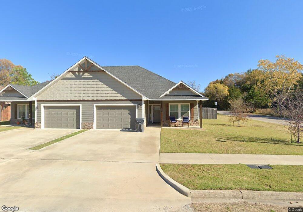 820 Creekside St E, Ardmore, OK 73401 - photo 1