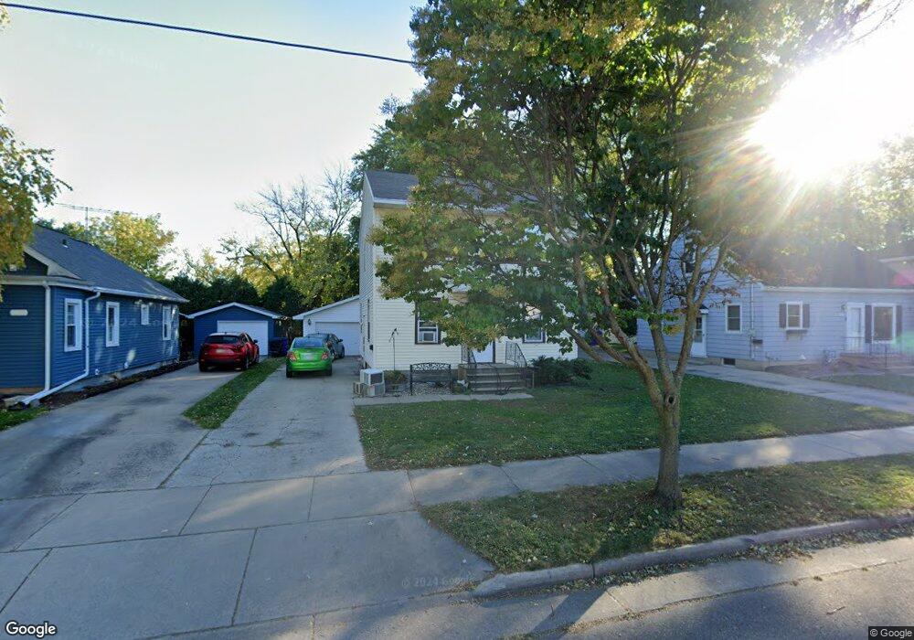 1009 W Hawes Ave, Appleton, WI 54914 - photo 1