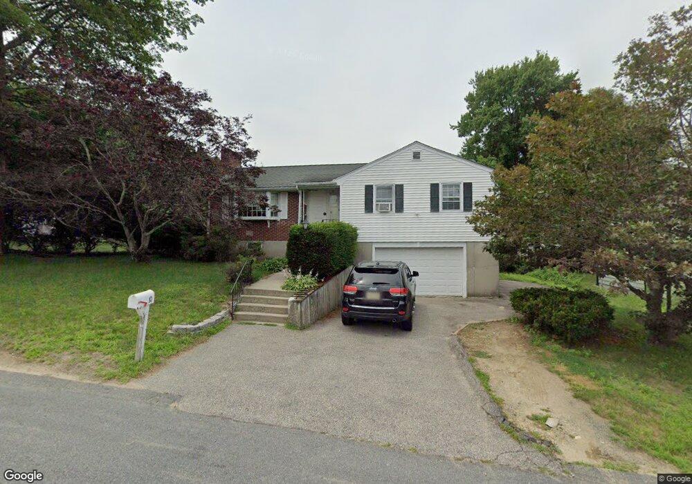 10 Timber Ln, Methuen, MA 01844 - photo 1