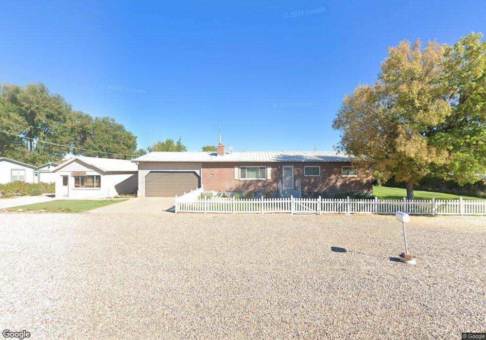 211 E 100 N, Delta, UT 84624 - photo 1