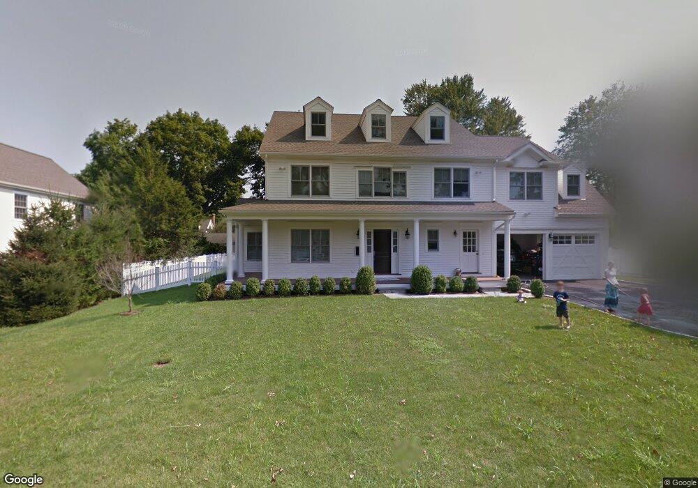 30 Douglas Rd, New Canaan, CT 06840 - photo 1